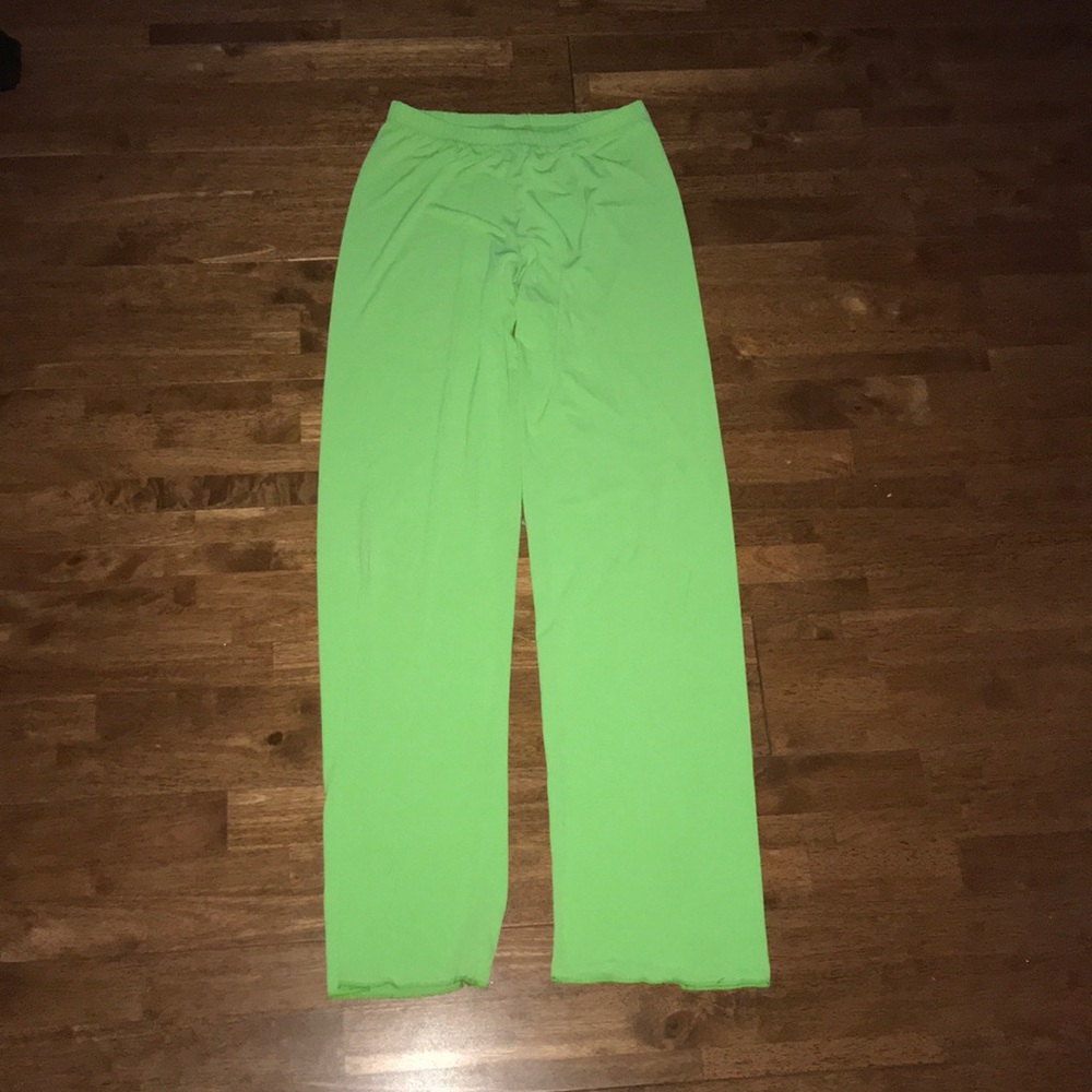 3/25$ or 5/35$ 🚨🚨 Green pants
